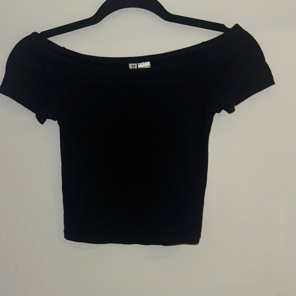 H&M Black Off-Shoulder Blouse